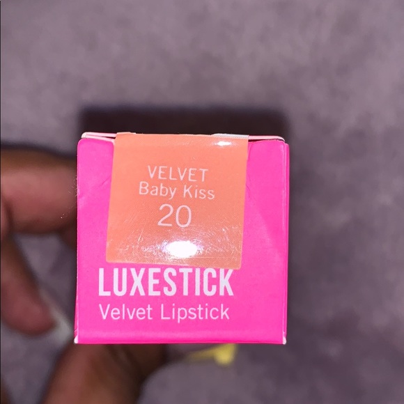 Models own - Picture 4 of 4